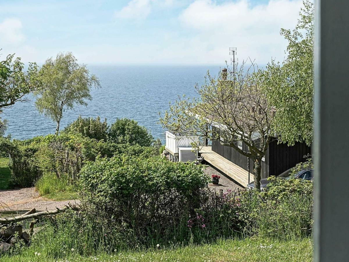 Three-Bedroom Holiday Home In Hasle 3 Vang  Exterior photo